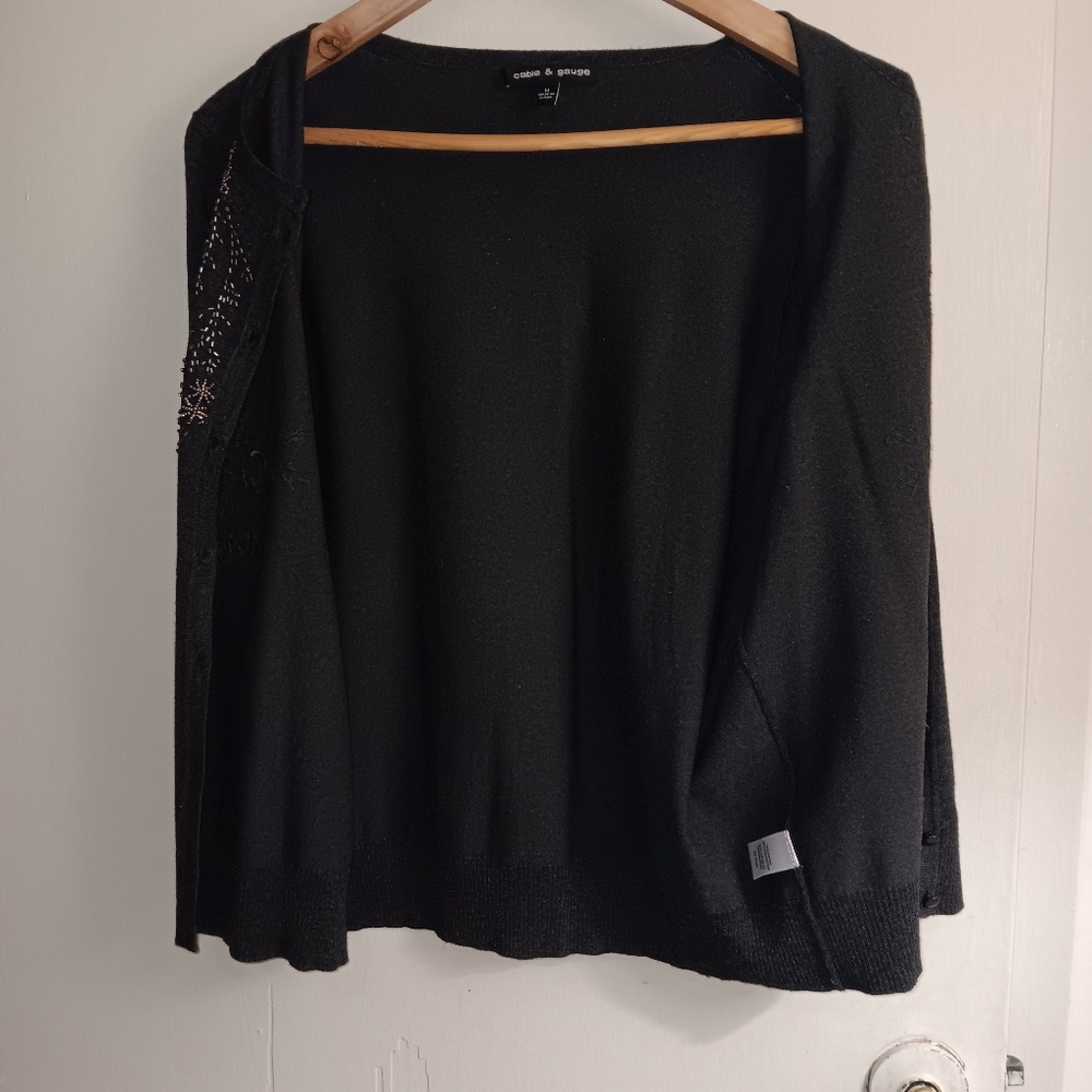 Sweater - Picture 4 of 4